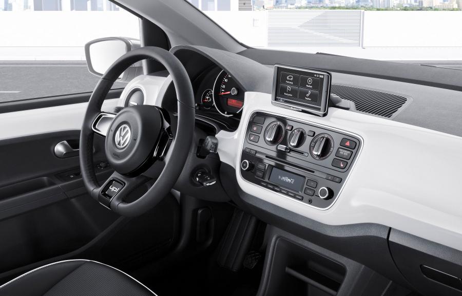  Volkswagen up! 2011 года  (фото 151 из 173)